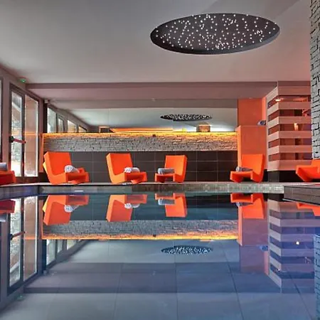 Montana Plein Sud Aparthotel Val Thorens